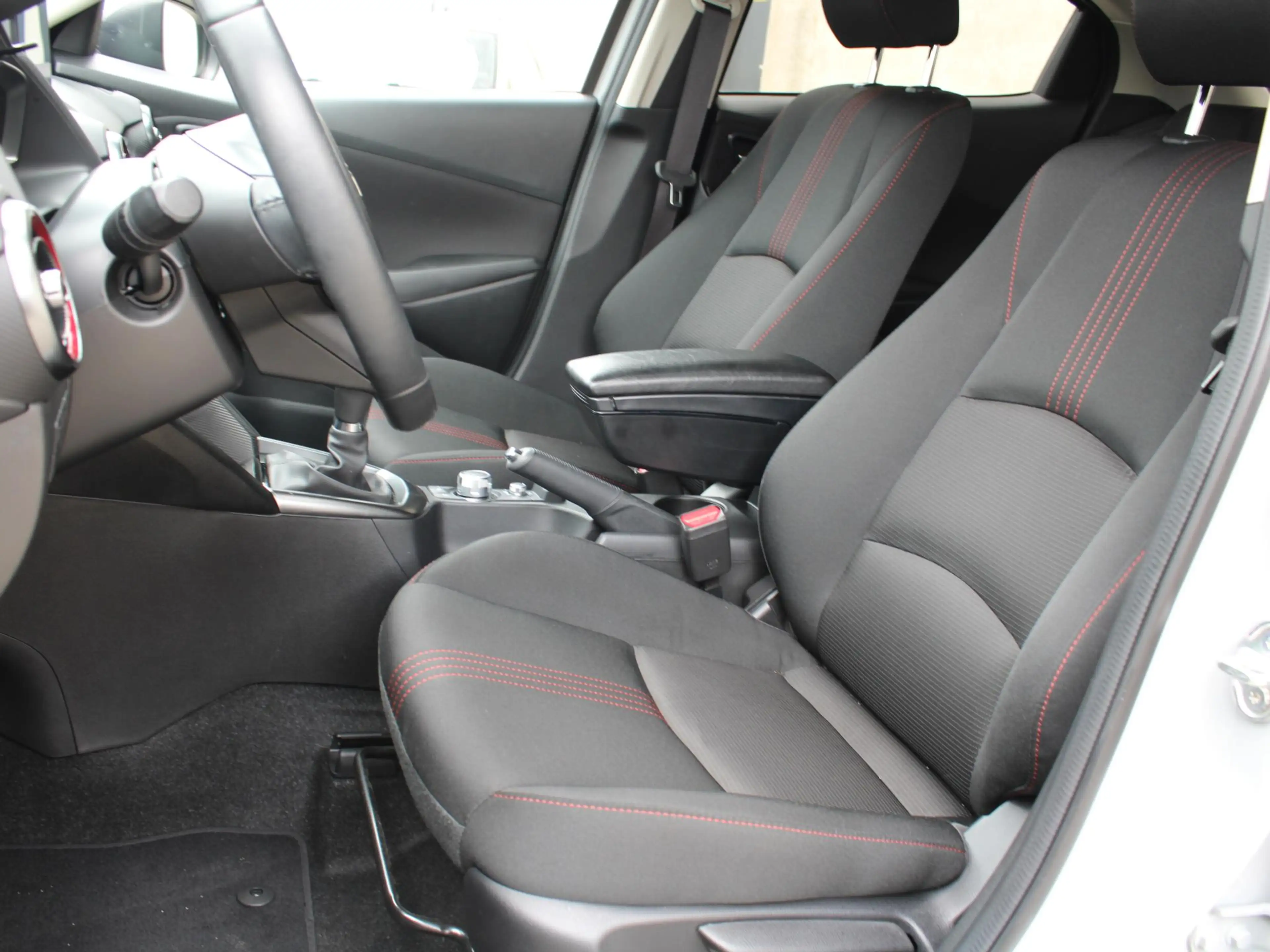 Mazda 2 1.5 e-SkyActiv-G 90 Homura | APPLE CARPLAY/ANDROID — photo 5