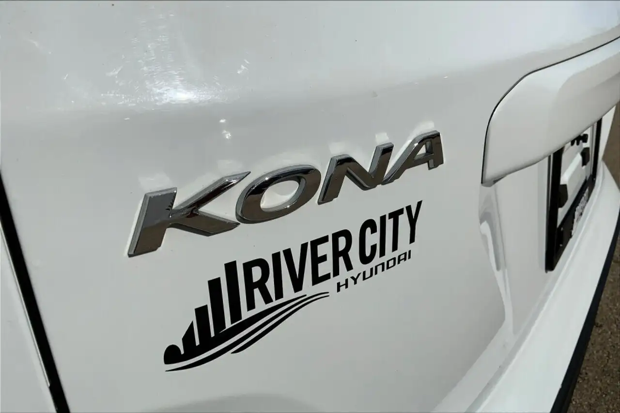 Hyundai KONA снимка Hyundai KONA