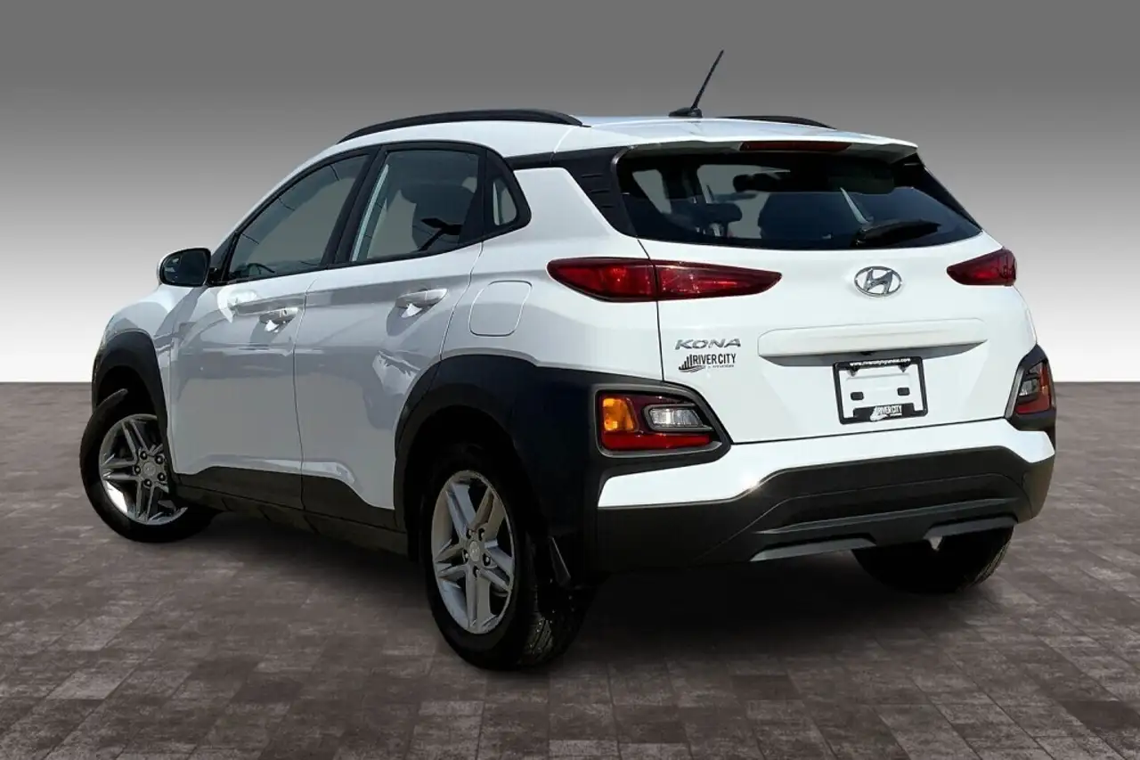 Hyundai KONA снимка Hyundai KONA