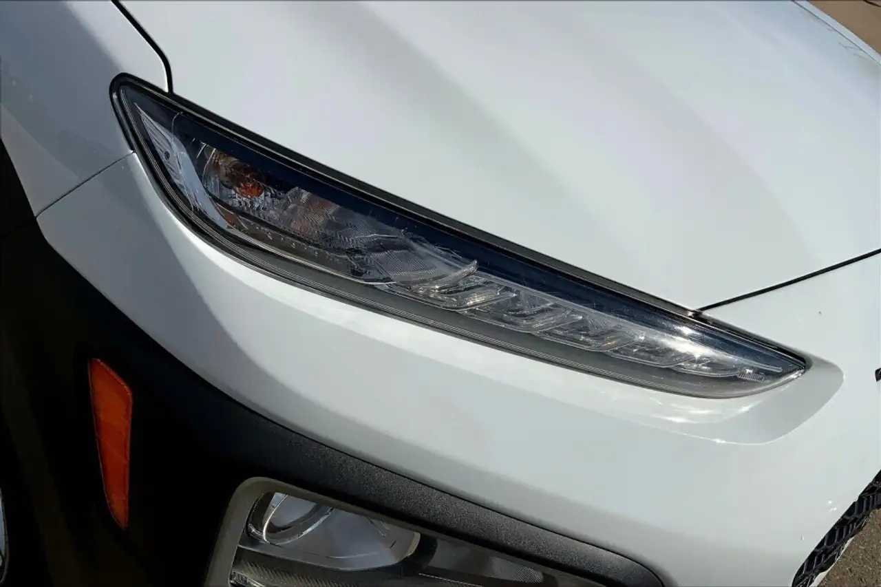 Hyundai KONA снимка Hyundai KONA