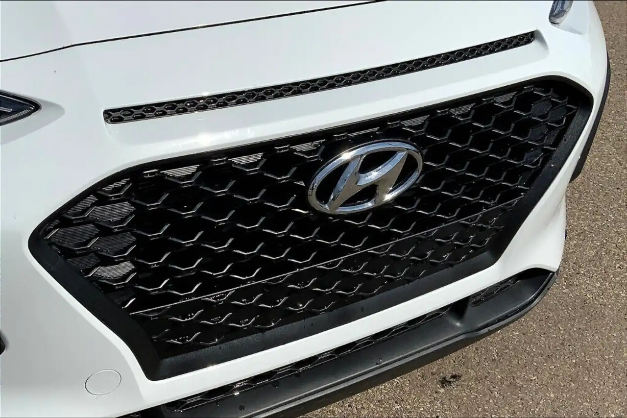 Hyundai KONA снимка Hyundai KONA