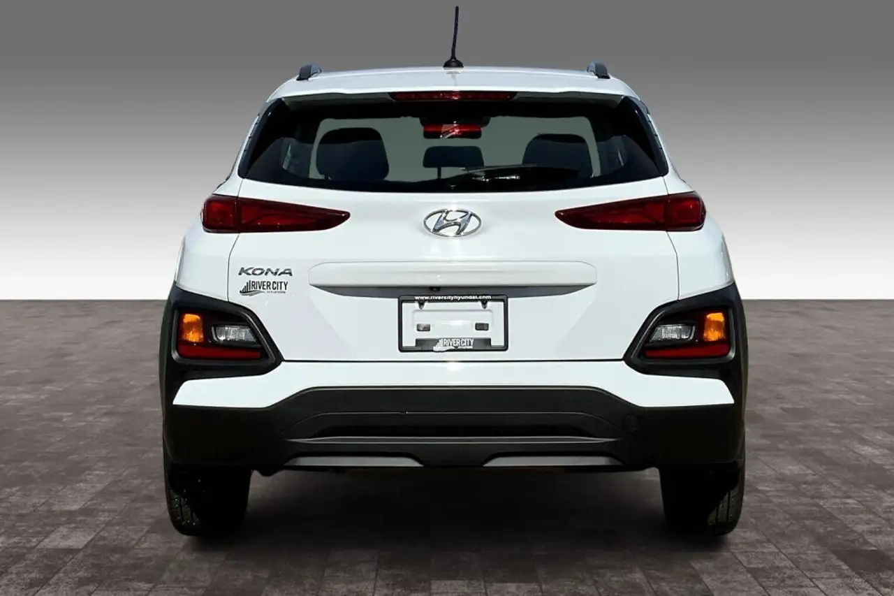 Hyundai KONA снимка Hyundai KONA