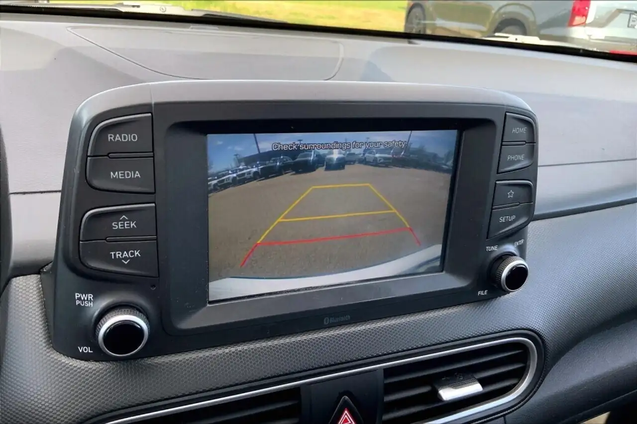 Hyundai KONA снимка Hyundai KONA