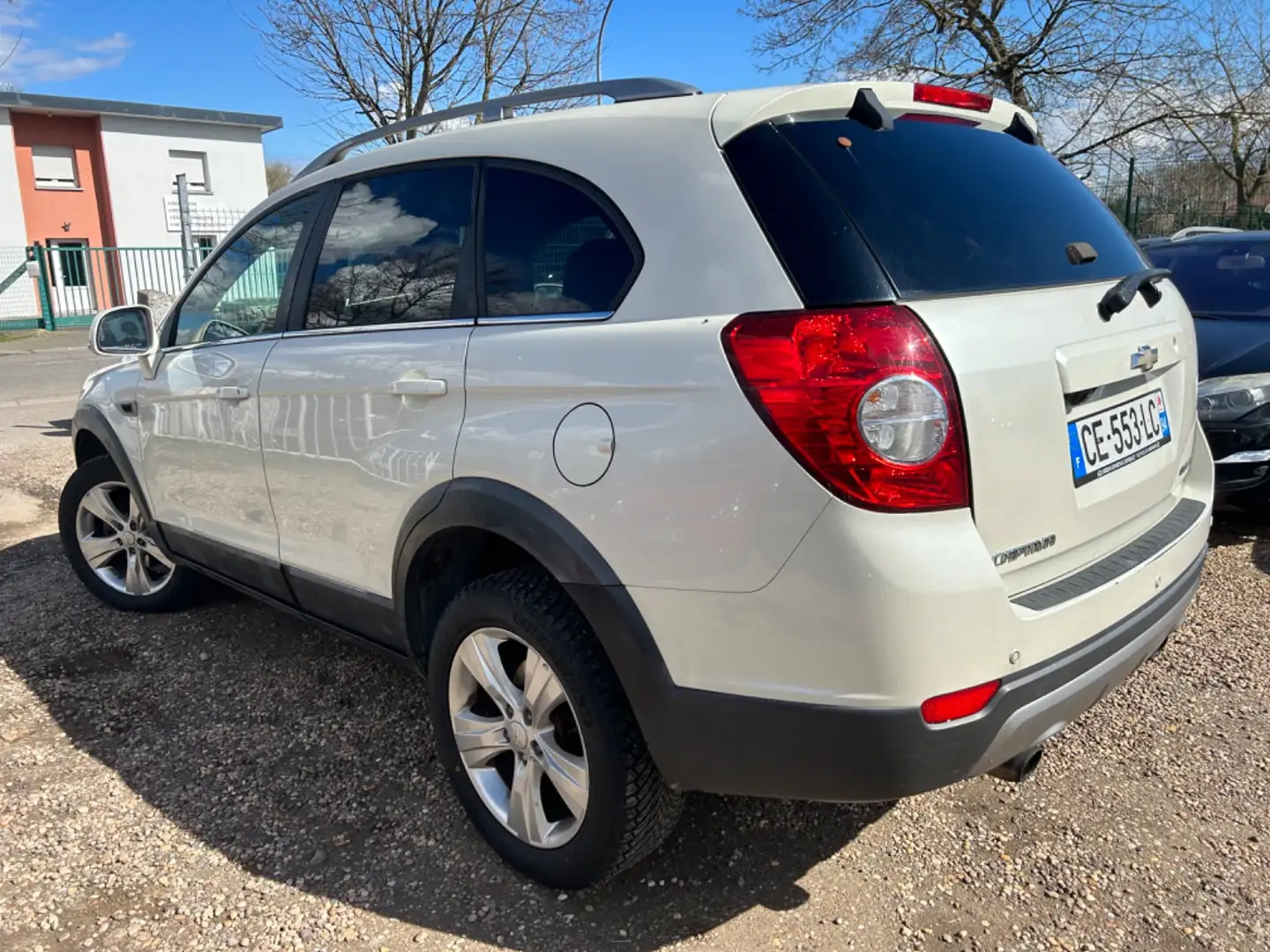 Chevrolet Captiva 2.2 VCDI LT Alb - 2