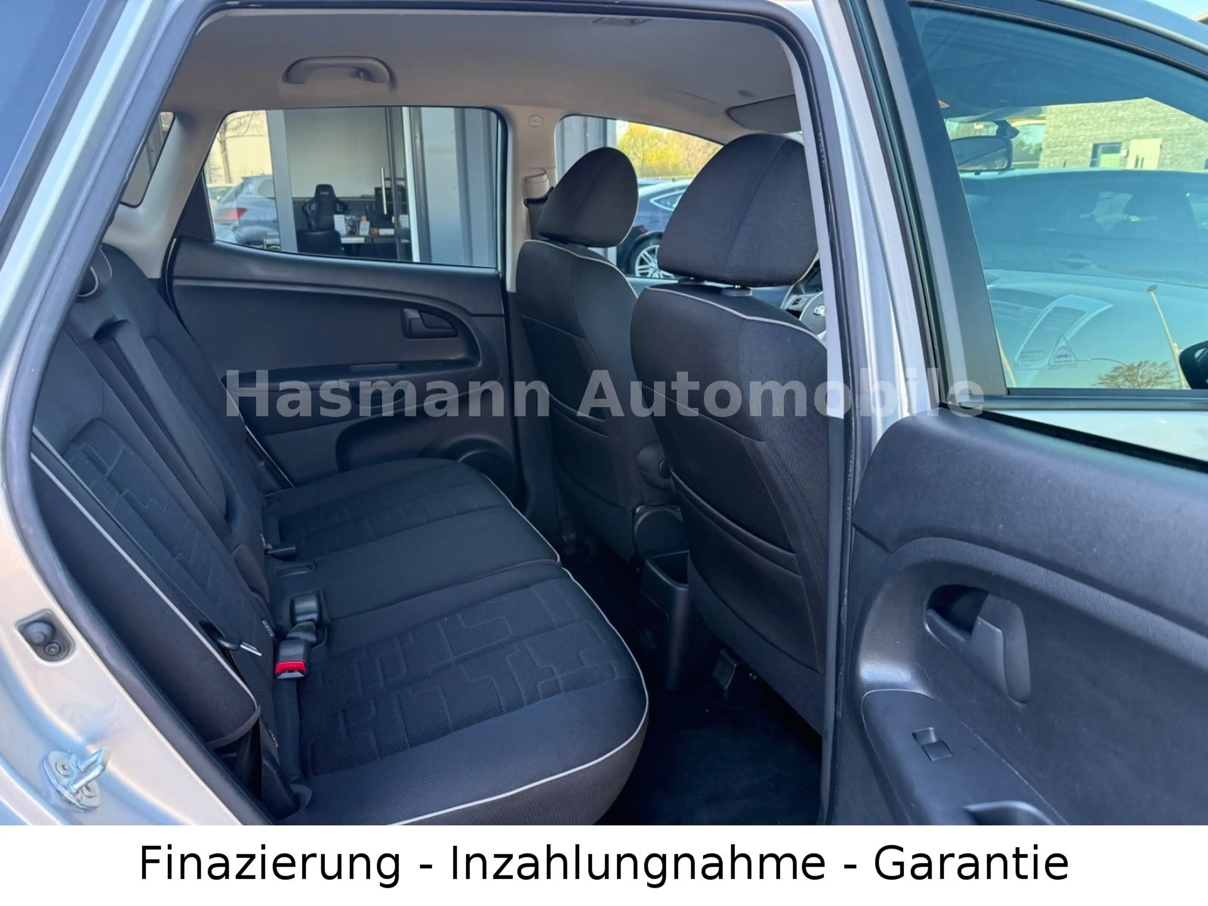 Kia Venga FIFA World Cup Edition*NAVI*KAMERA*AUTOMAT — photo 14