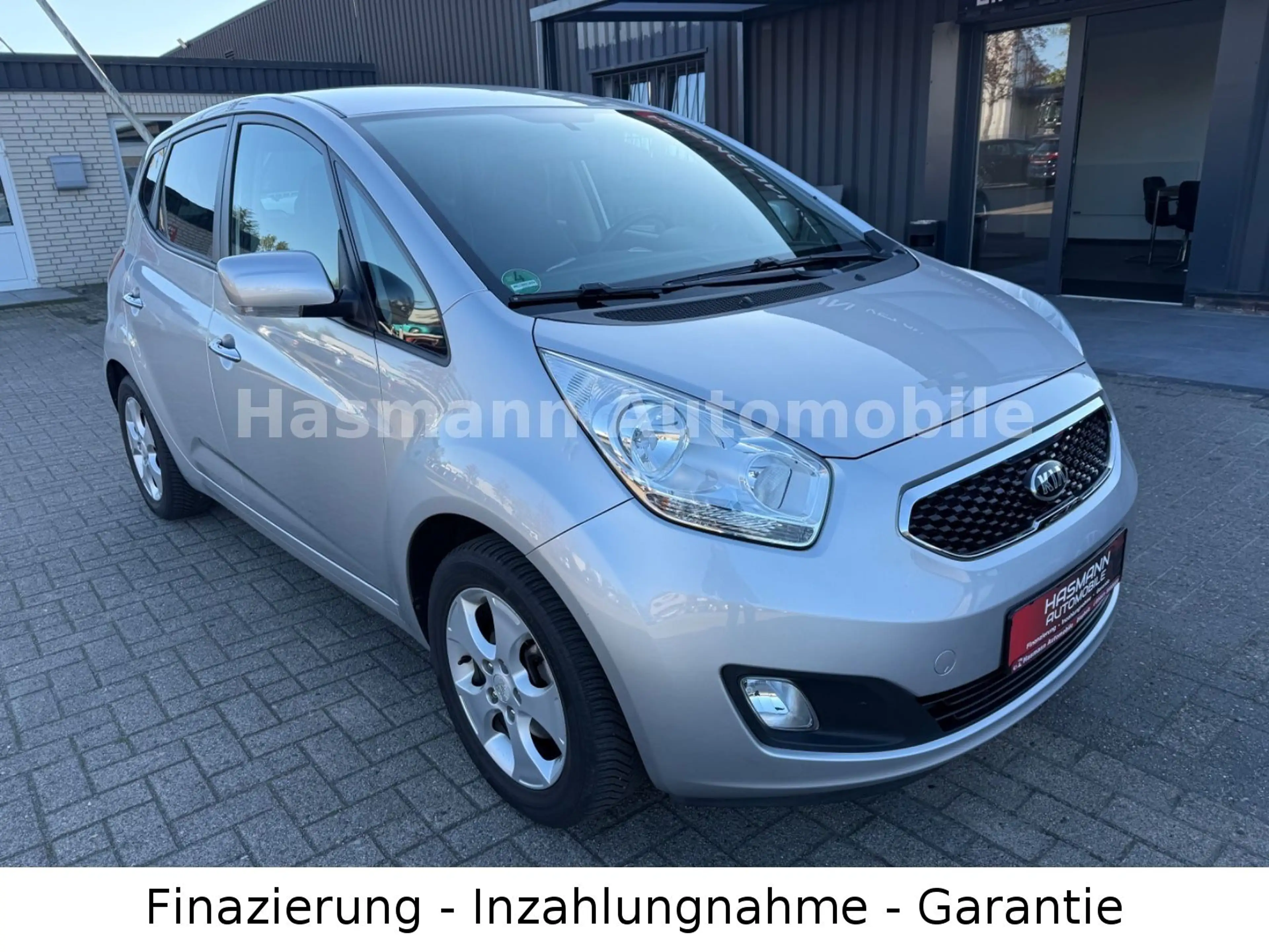 Kia Venga FIFA World Cup Edition*NAVI*KAMERA*AUTOMAT — photo 4