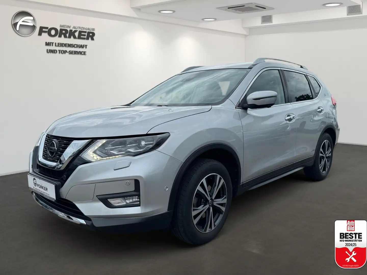 Nissan X-Trail 1.3  N-Connecta 360 Winterräder 1. Hand Silber - 1
