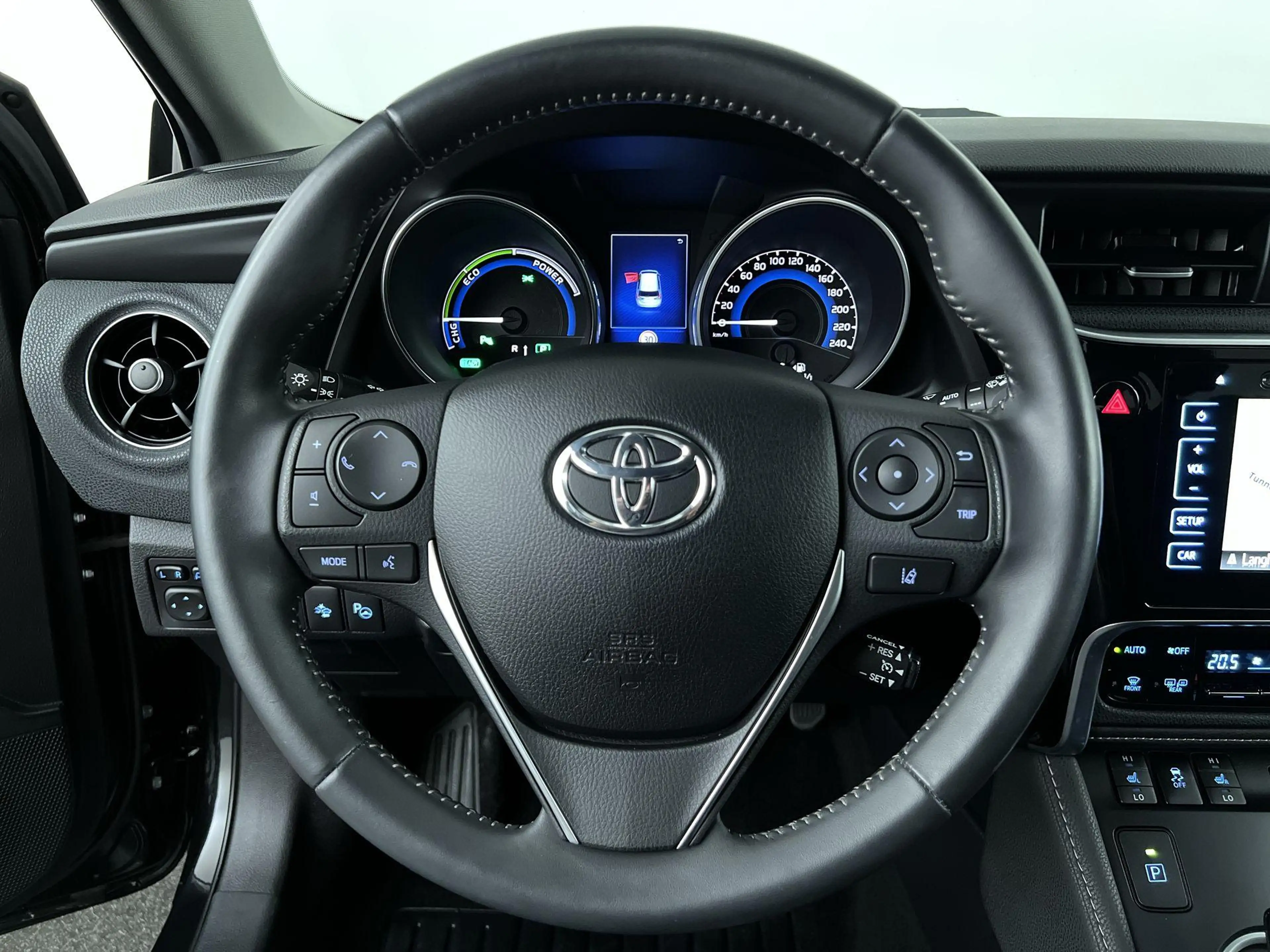 Toyota Auris 1.8 Hybrid Executive — photo 14