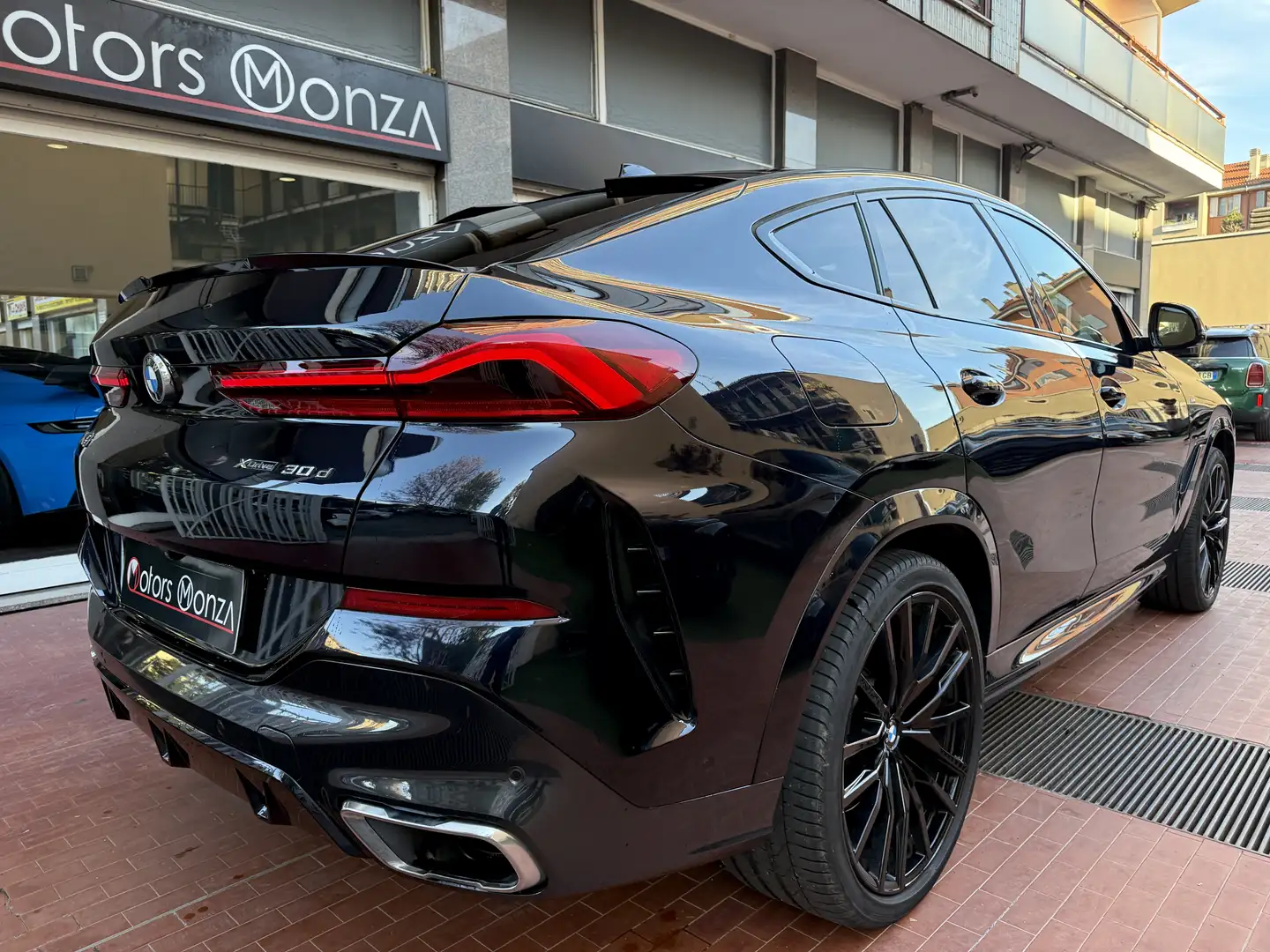 BMW X6 xdrive30d mhev 48V Msport - cerchi da 22"- iva esp Negro - 2