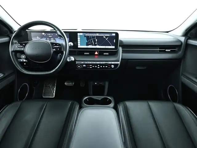 Hyundai IONIQ 5 view 9
