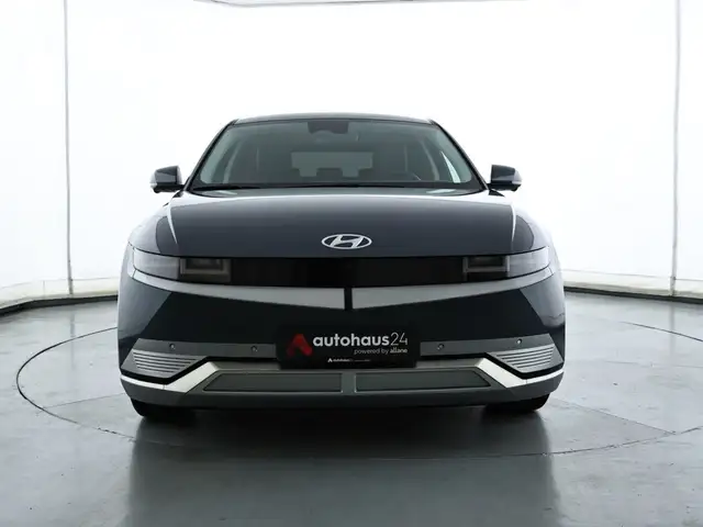 Hyundai IONIQ 5 view 2