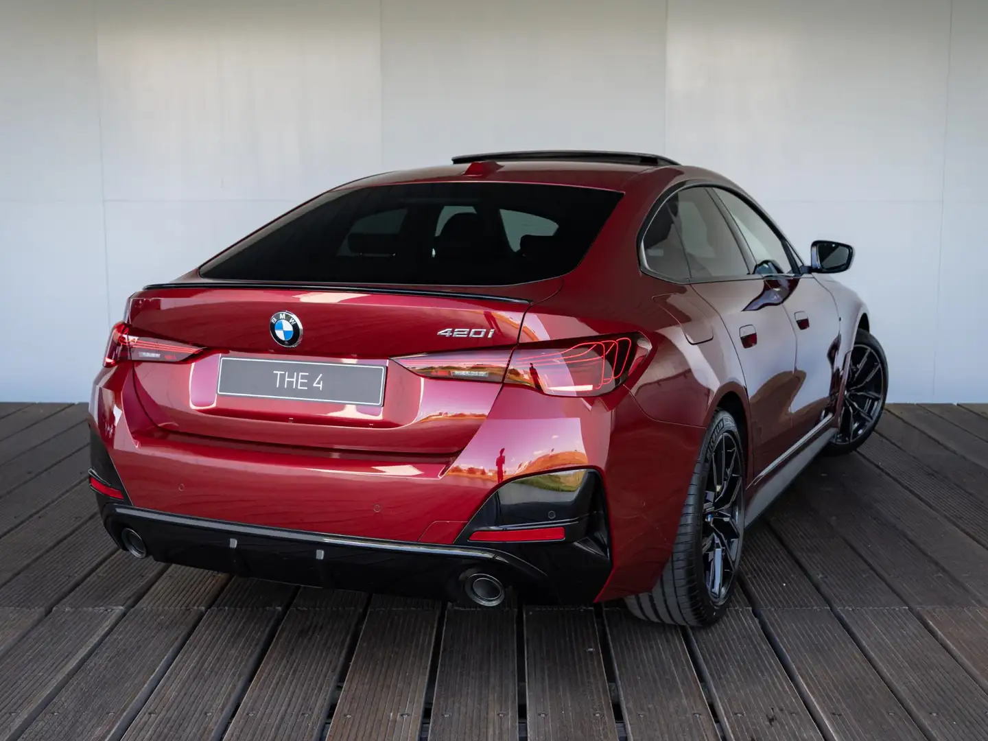 BMW 420 4 Serie Gran Coupé 420i | M Sportpakket Pro | Comf Rood - 2