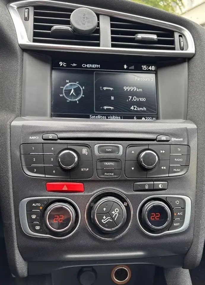Citroen C4 Berline — photo 22