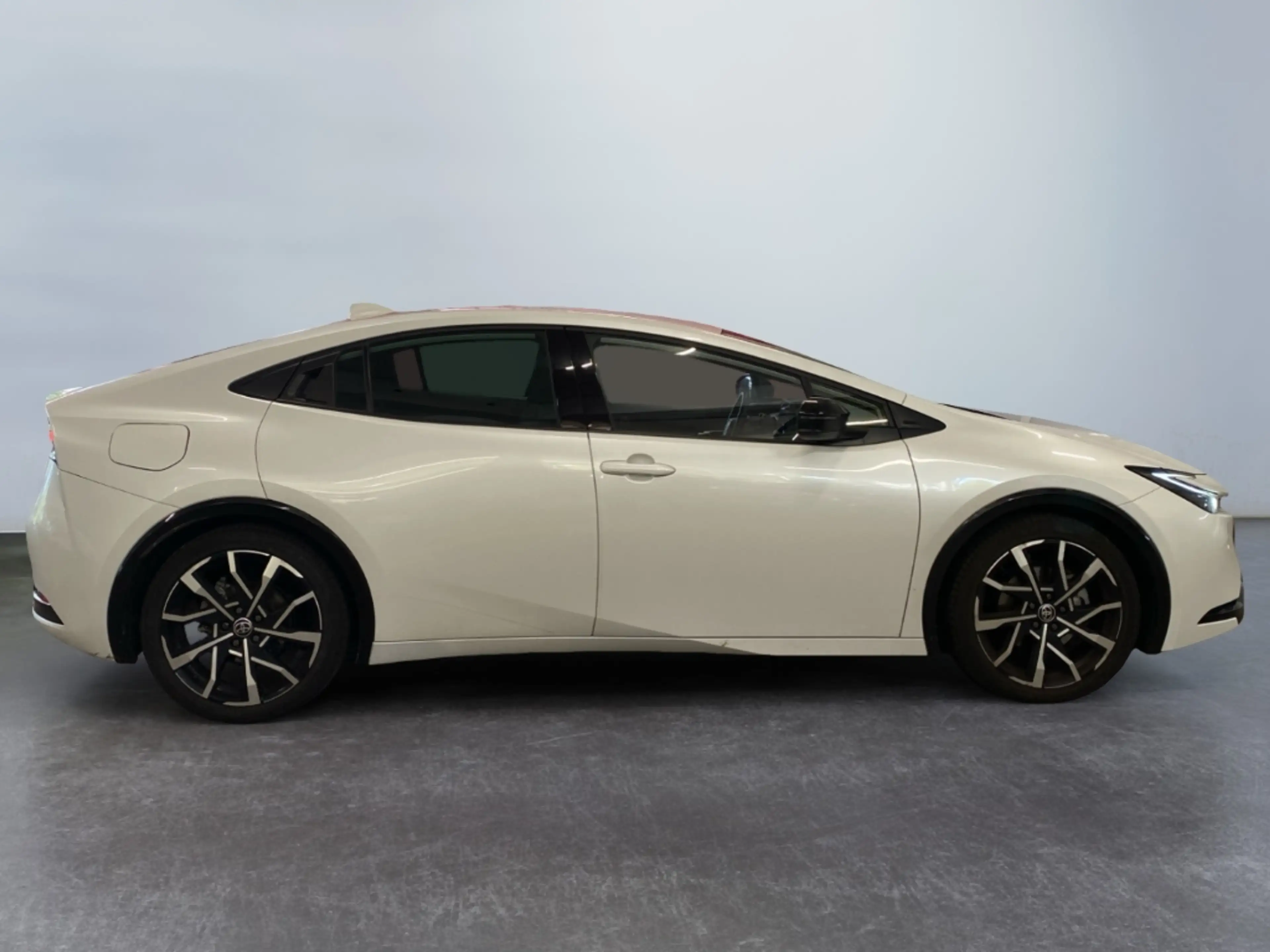 Toyota Prius 2.0 PHEV Executive *LED*ACC*R-Kamera*SHZ* — photo 10
