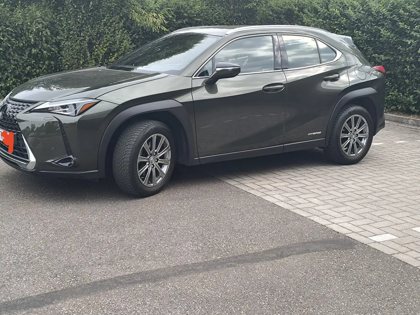 Lexus UX 250h Business Edition - 2