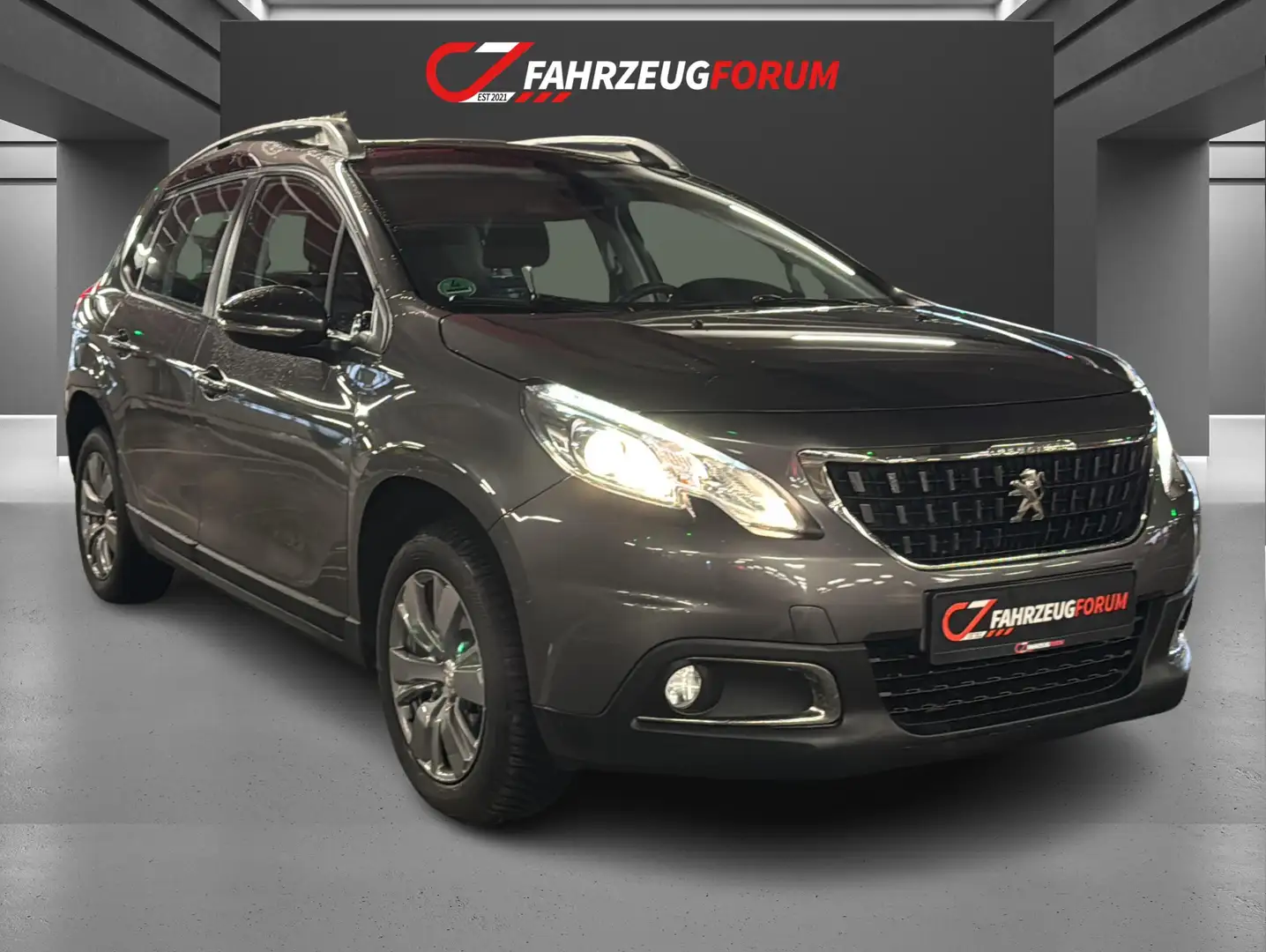 Peugeot 2008 Active Automatik Gris - 2