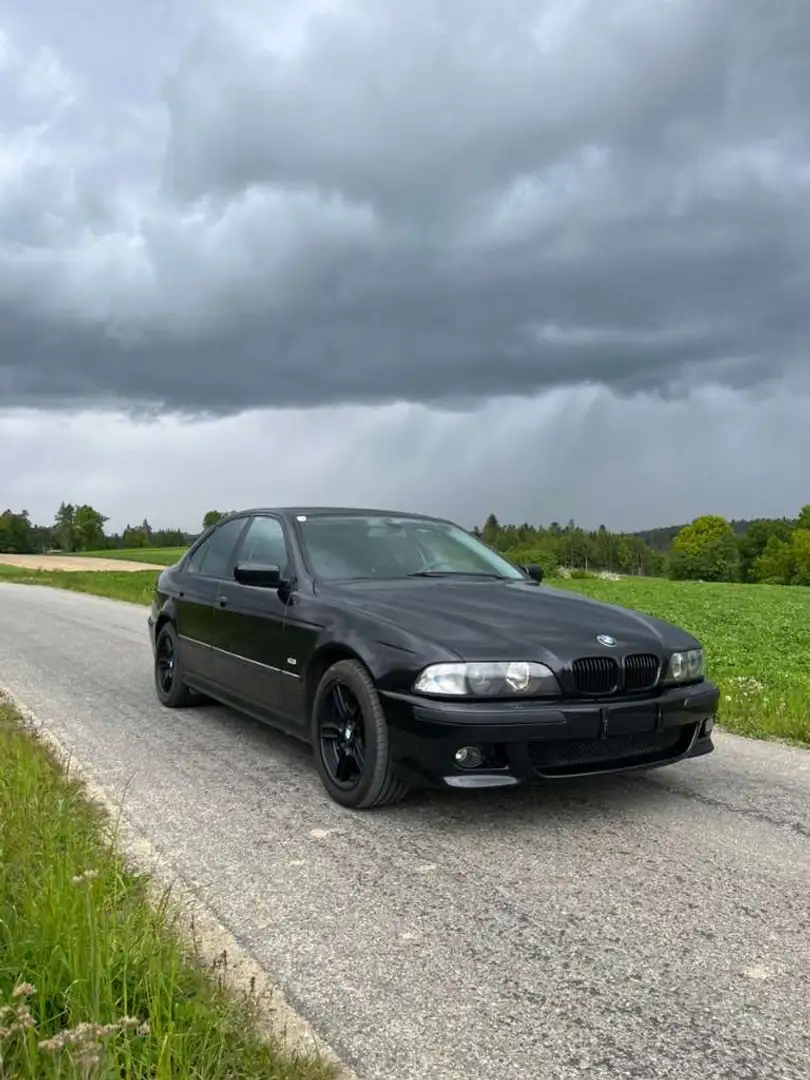 BMW 540 540i Schwarz - 1