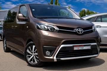 MEDIUM 150 D-4D DYNAMIC 8 Places