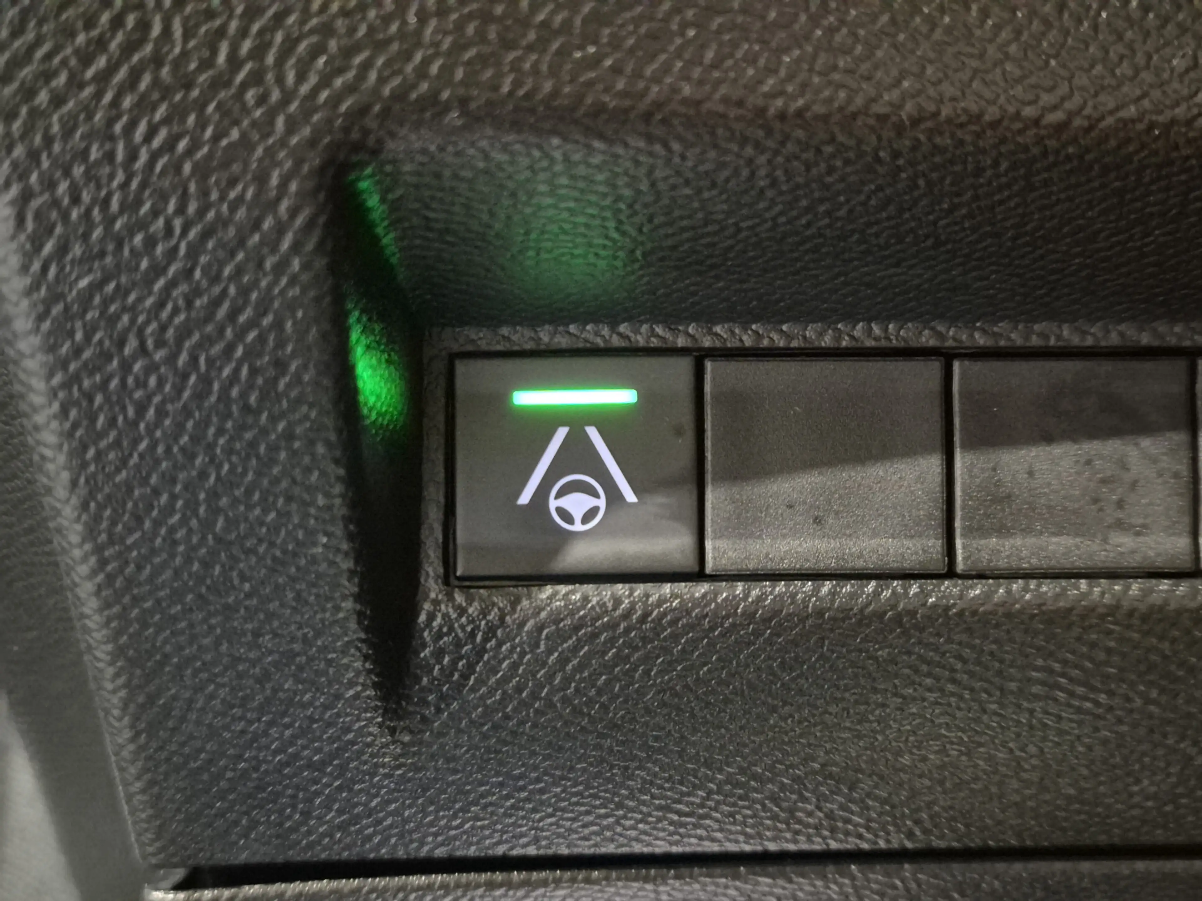 Peugeot 2008 1.2 Hybrid 145 GT 360 Camera | Groot Navi | Carpla — photo 30