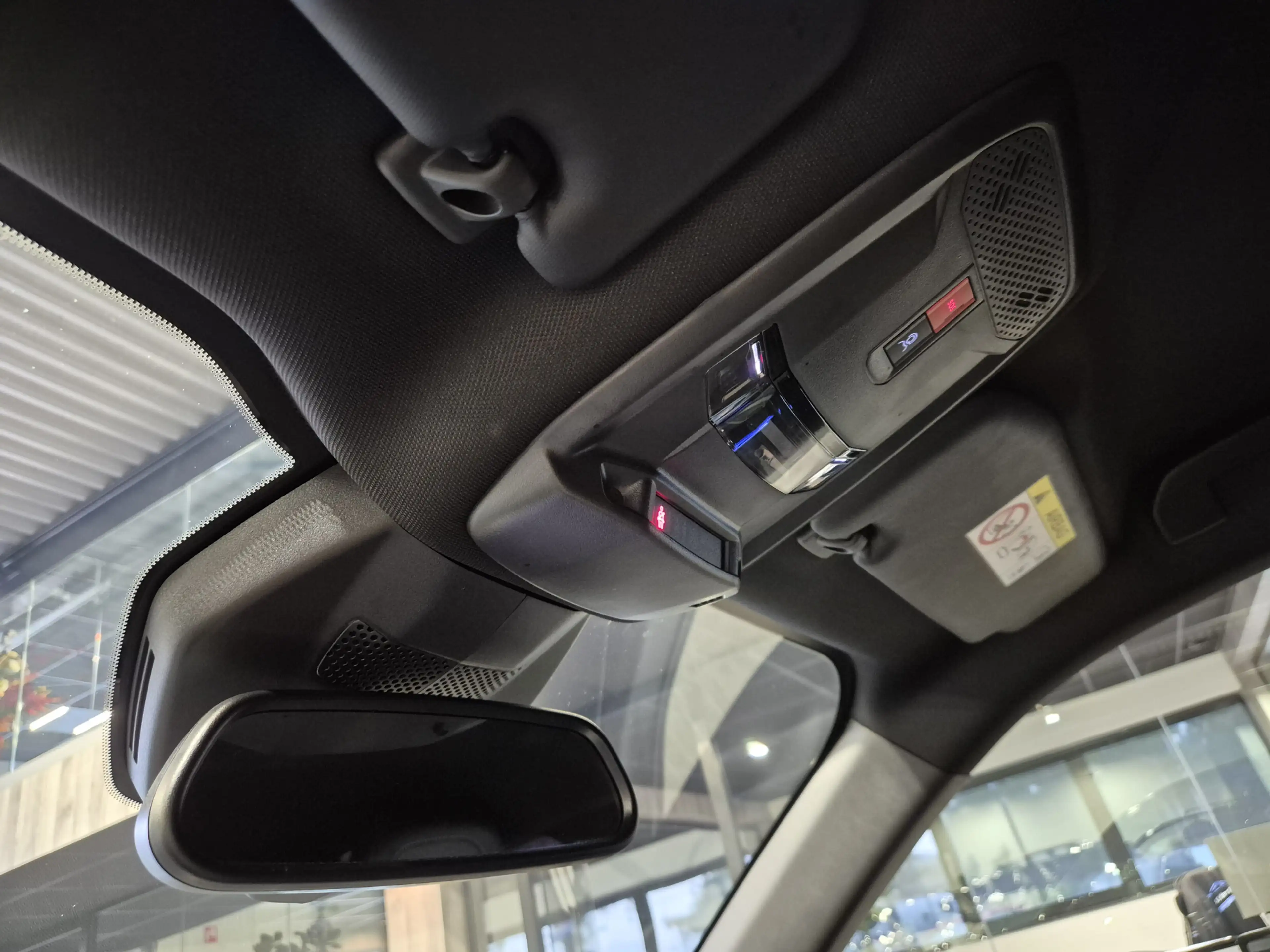 Peugeot 2008 1.2 Hybrid 145 GT 360 Camera | Groot Navi | Carpla — photo 46