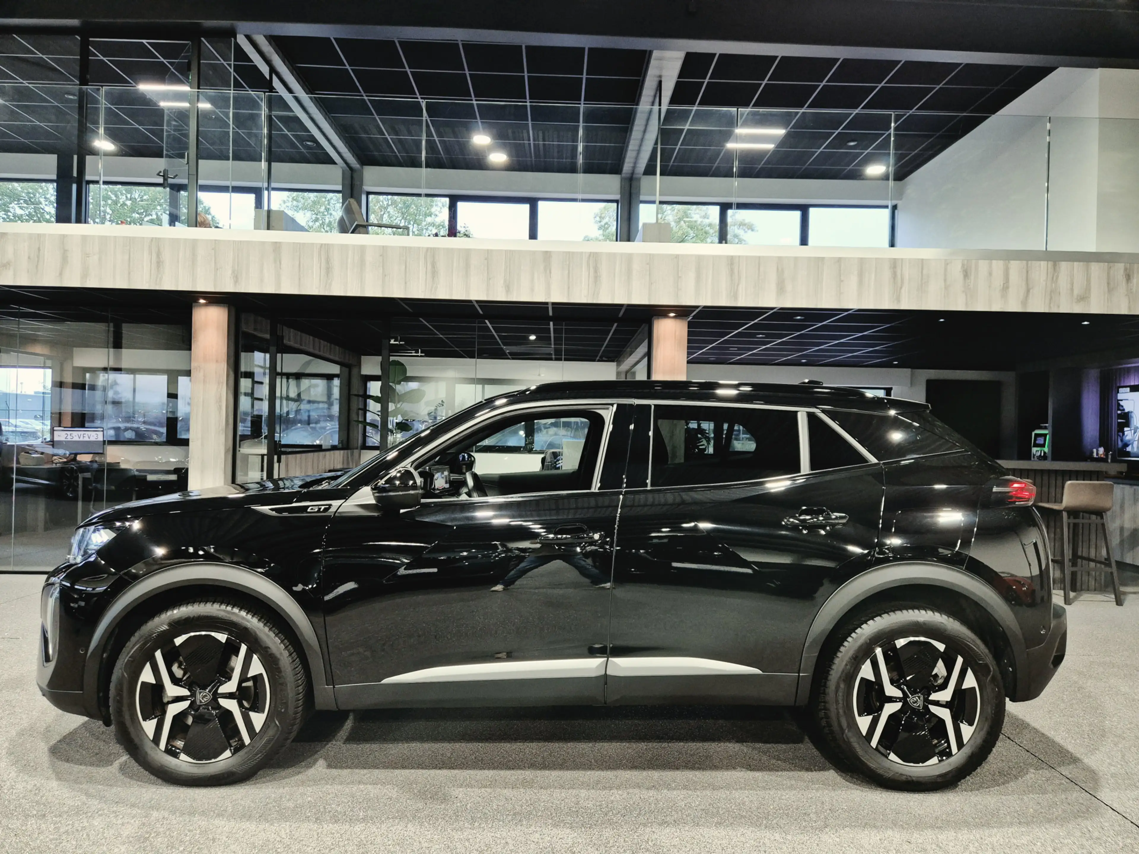 Peugeot 2008 1.2 Hybrid 145 GT 360 Camera | Groot Navi | Carpla — photo 18