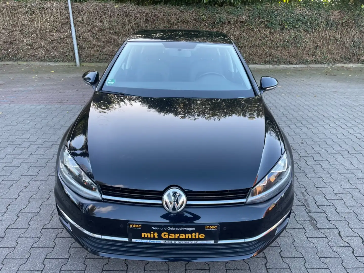 Volkswagen Golf VII Lim.*HuNeu*Navi*Finanzierung Möglich* Schwarz - 2