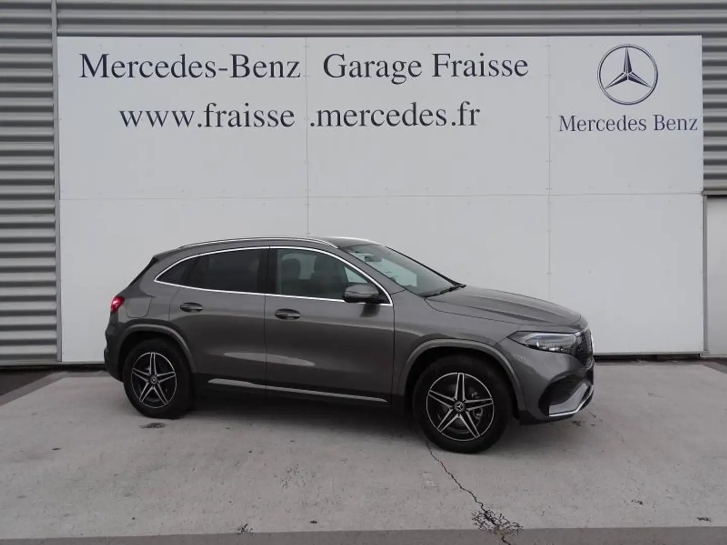 Mercedes-Benz EQA 250+ 190ch Edition Gris - 2