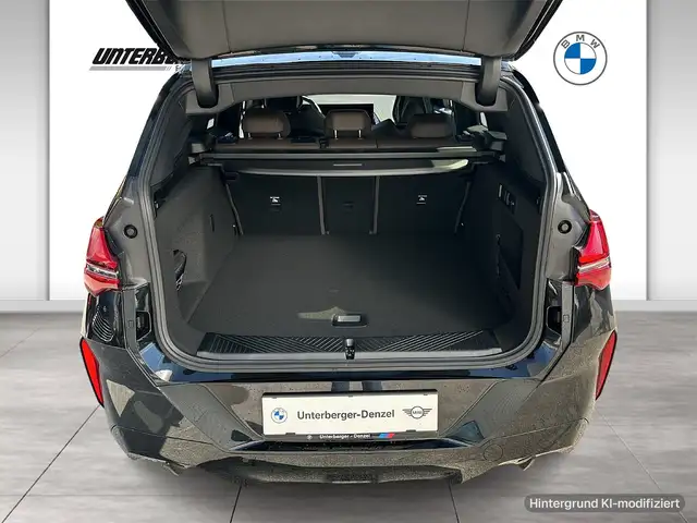 BMW X3 view 12