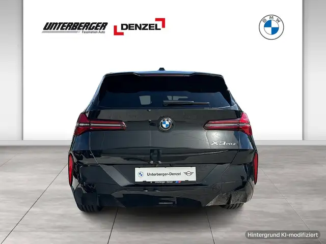 BMW X3 view 5