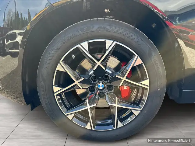 BMW X3 view 6