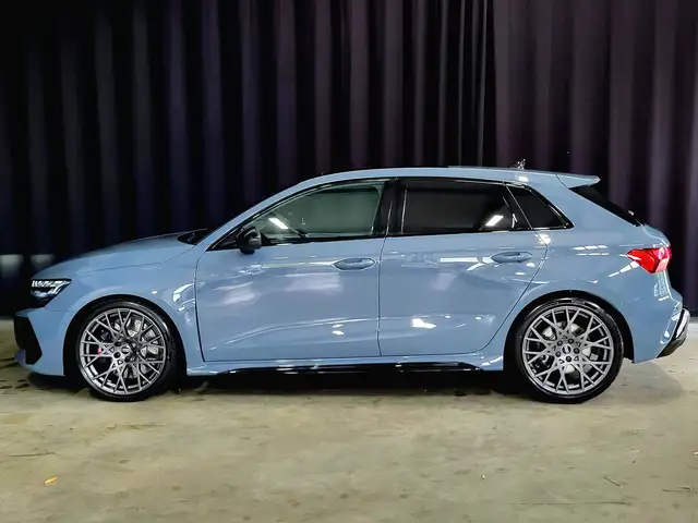 Audi RS3 view 7