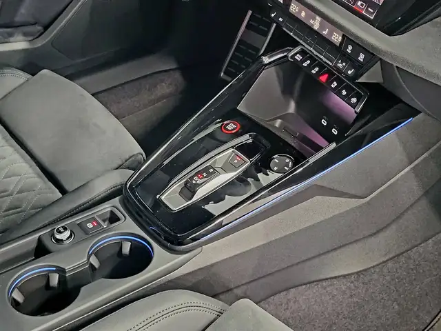 Audi RS3 view 24