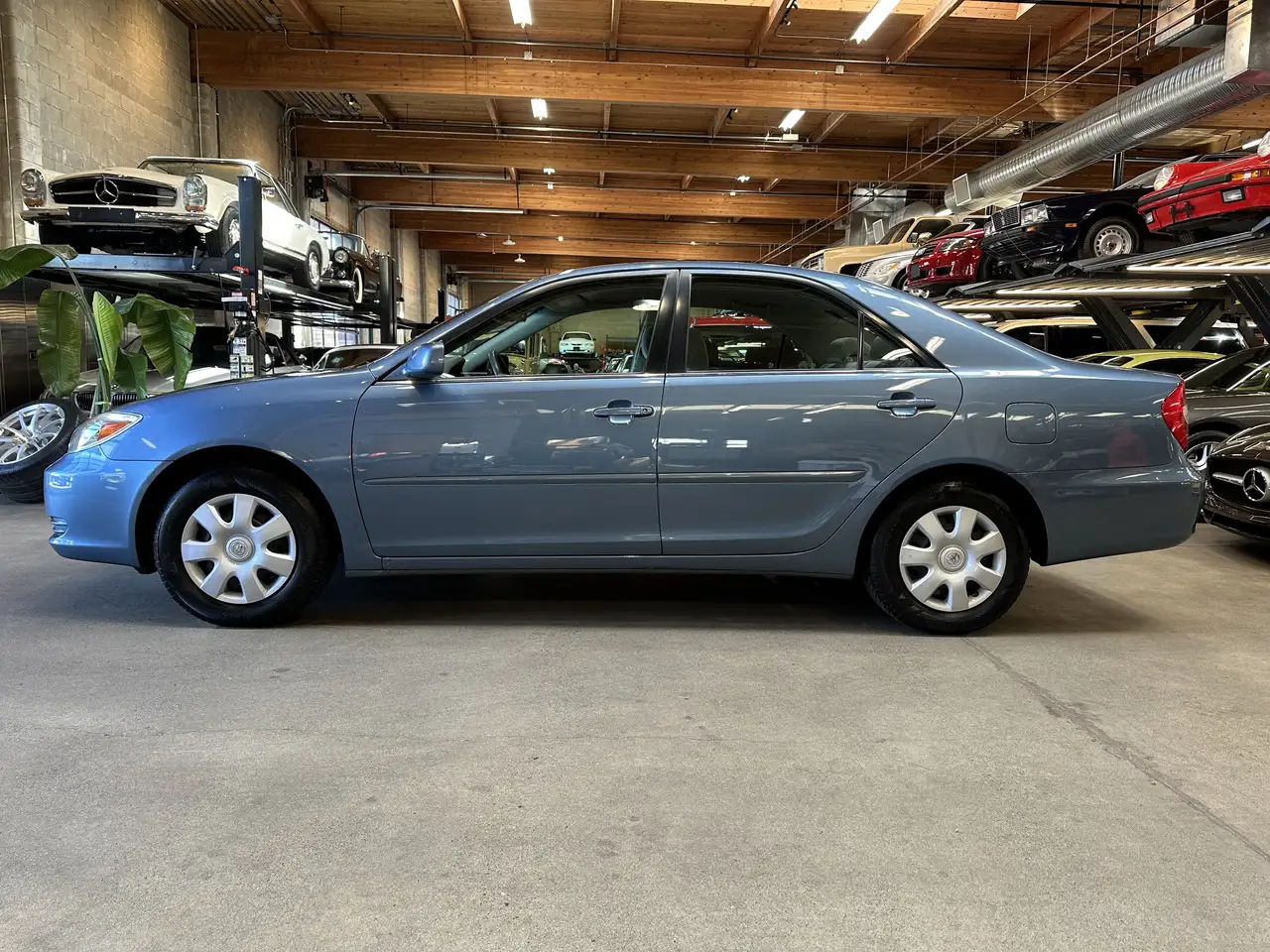 Toyota Camry photo Toyota Camry