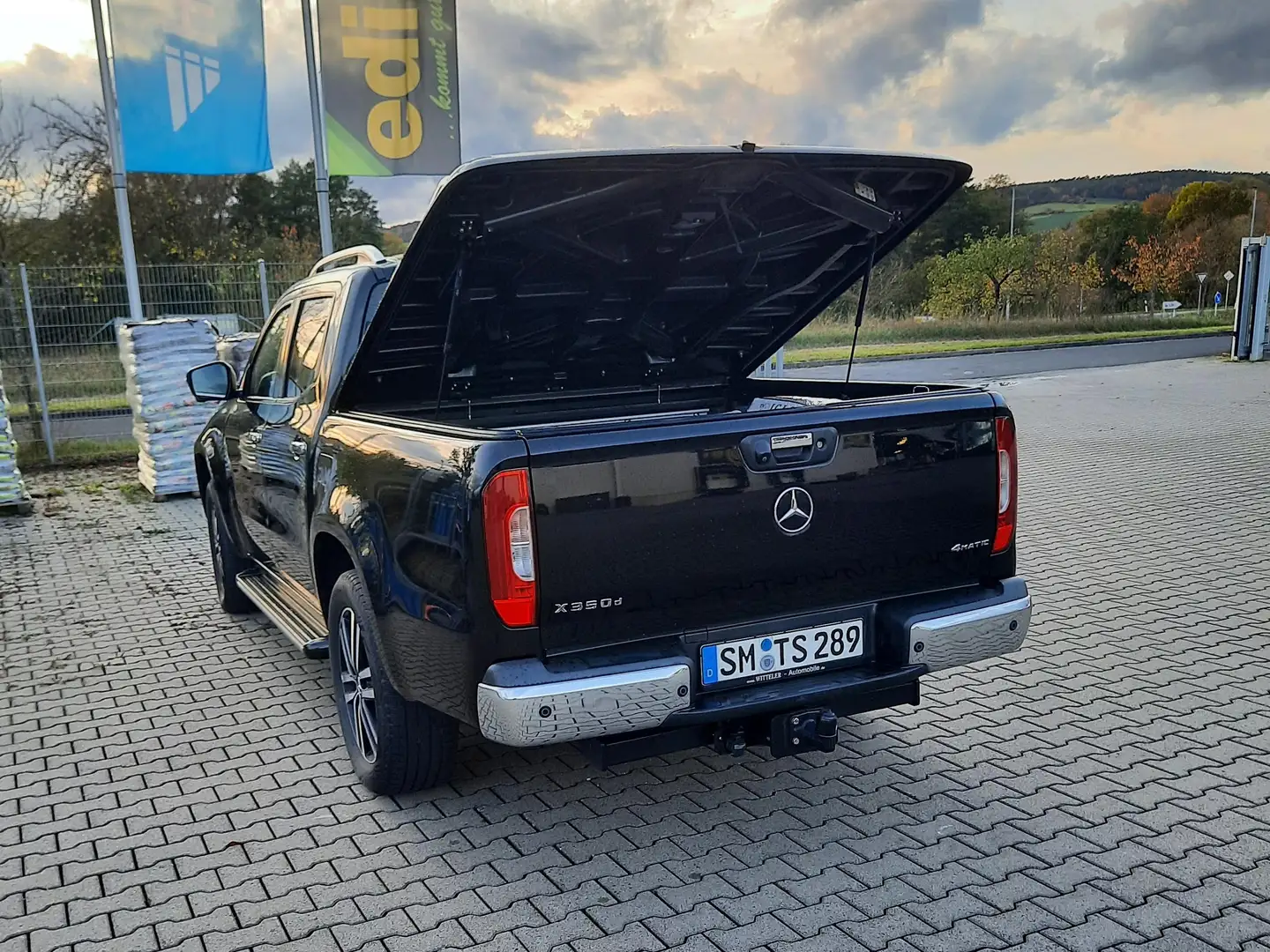 Mercedes-Benz X 350 X 350 d 4MATIC Aut. POWER EDITION Schwarz - 2