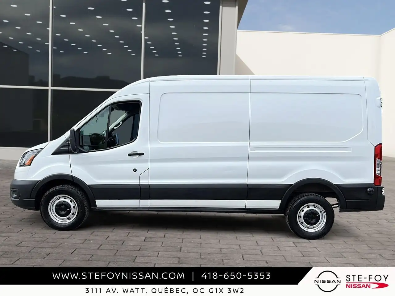 Ford Transit Cargo Van снимка Ford Transit Cargo Van