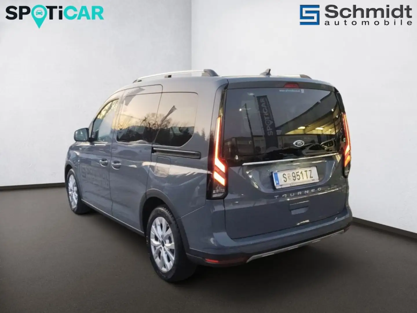 Ford Tourneo Connect Active 1,5L Eboost PHEV 150PS A6 FWD Grijs - 2