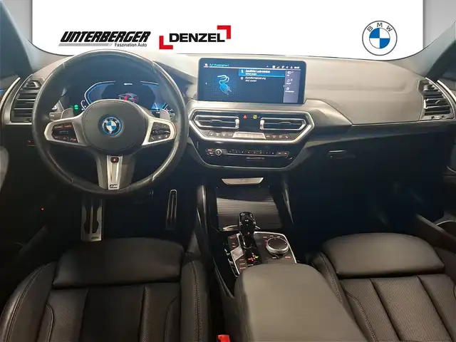 BMW X3 view 7