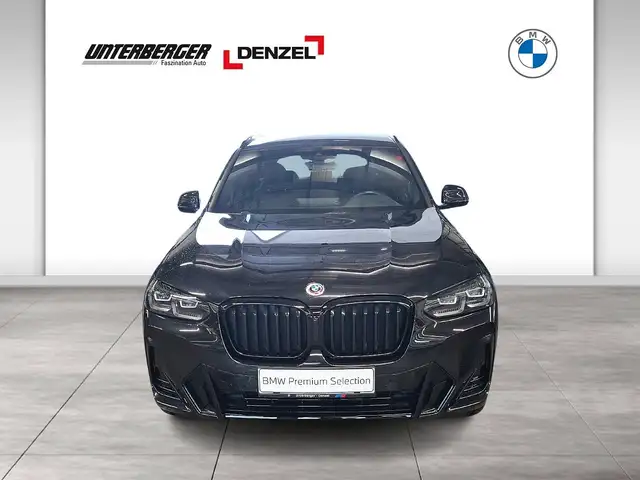 BMW X3 view 4