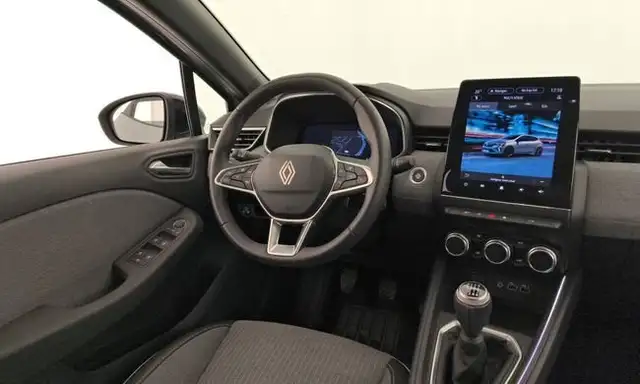 Renault Clio view 9
