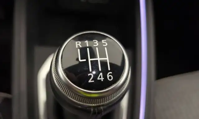 Renault Clio view 10