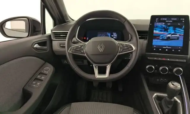 Renault Clio view 6