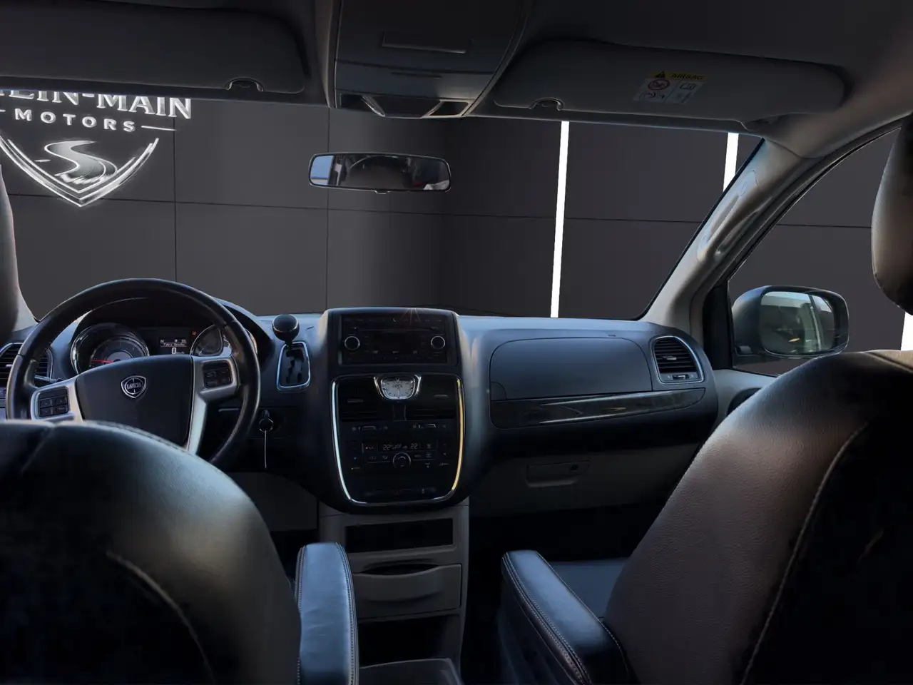 LANCIA VOYAGER 2.8 MULTIJET 163ch - BVA - 7 PLACES - GPS - CUIR - SIÈGES CHAUFFANTS
