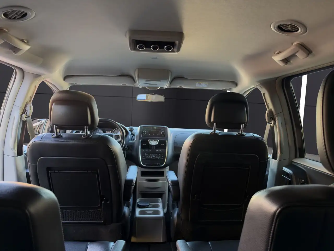 LANCIA VOYAGER 2.8 MULTIJET 163ch - BVA - 7 PLACES - GPS - CUIR - SIÈGES CHAUFFANTS