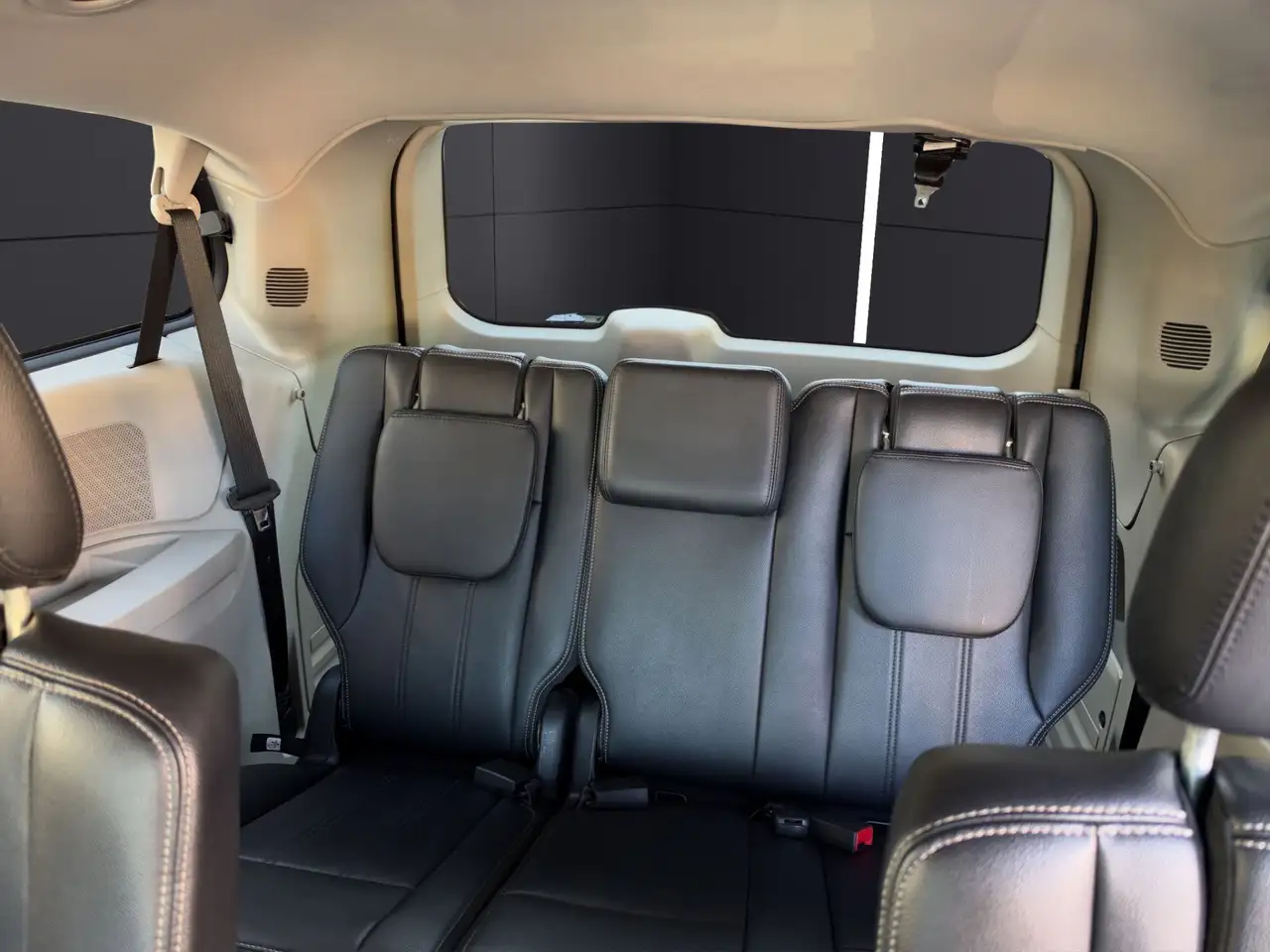 LANCIA VOYAGER 2.8 MULTIJET 163ch - BVA - 7 PLACES - GPS - CUIR - SIÈGES CHAUFFANTS
