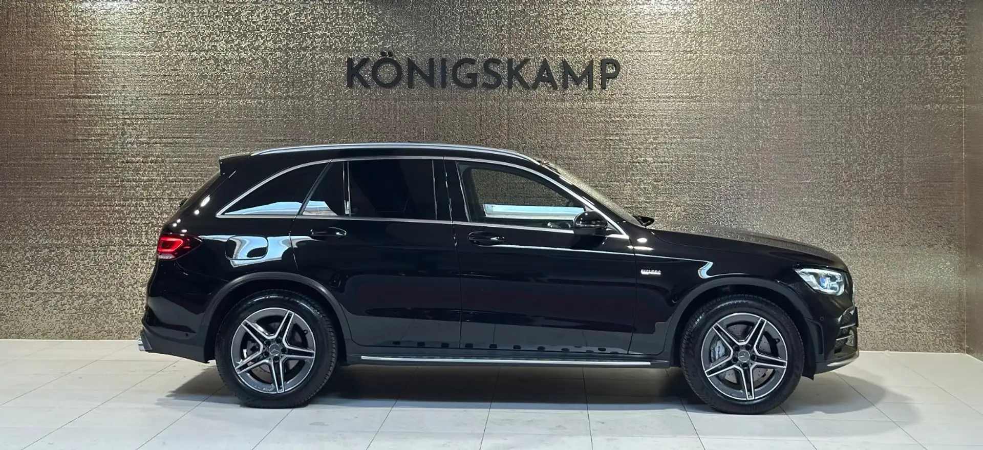 Mercedes-Benz GLC 43 AMG 4Matic * AHK * PANO * 360° * Noir - 2