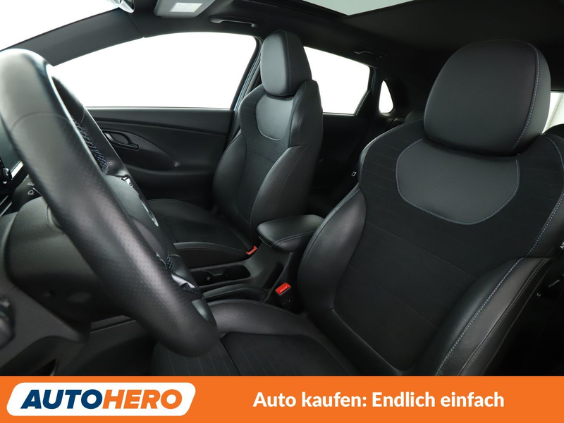 Hyundai i30 2.0 TGDI N Performance *NAV*TEMPO*CAM*PDC*SHZ*ALU* — photo 10