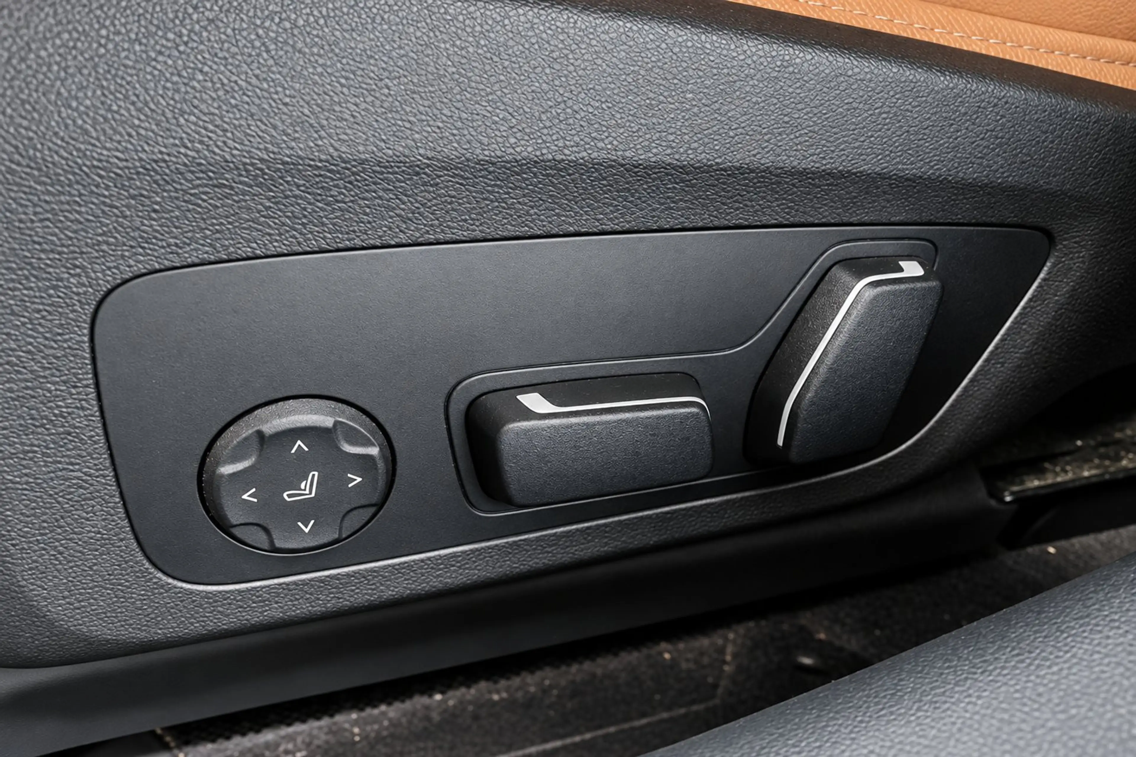 BMW 320 d xDrive M Sport PRO PANO/STNDHZNG/HUD/MMRY — photo 10