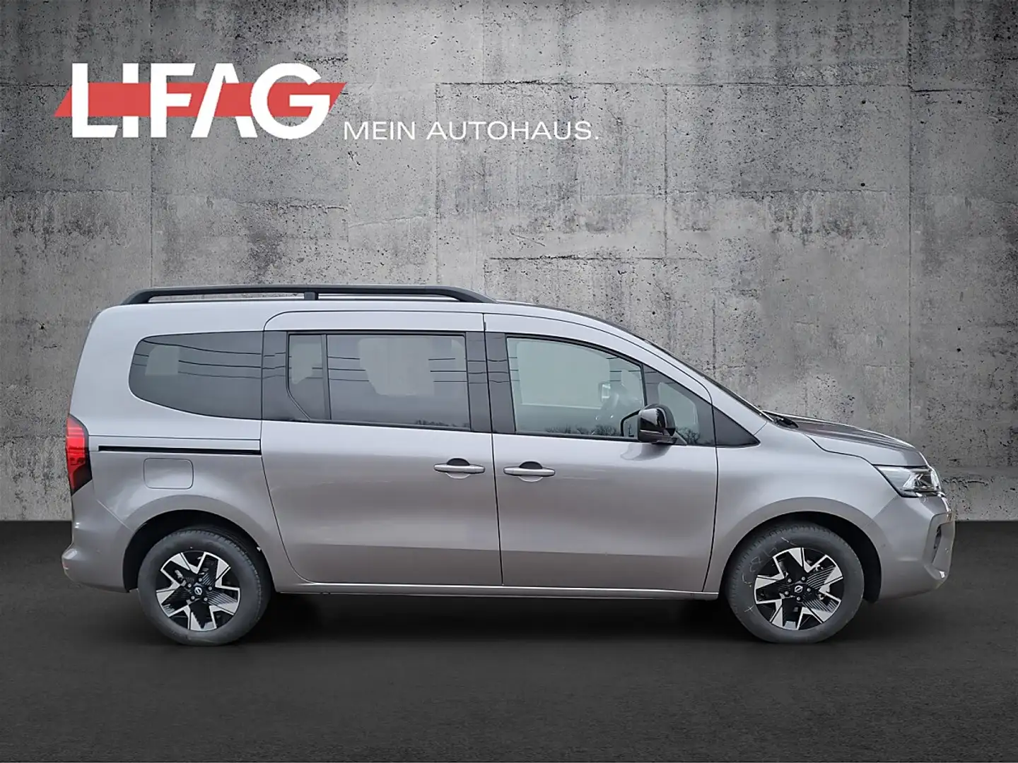 Nissan Townstar L2 DIG-T 130 Tekna Evalia 7DCT *ab €34.790,-* Grau - 2