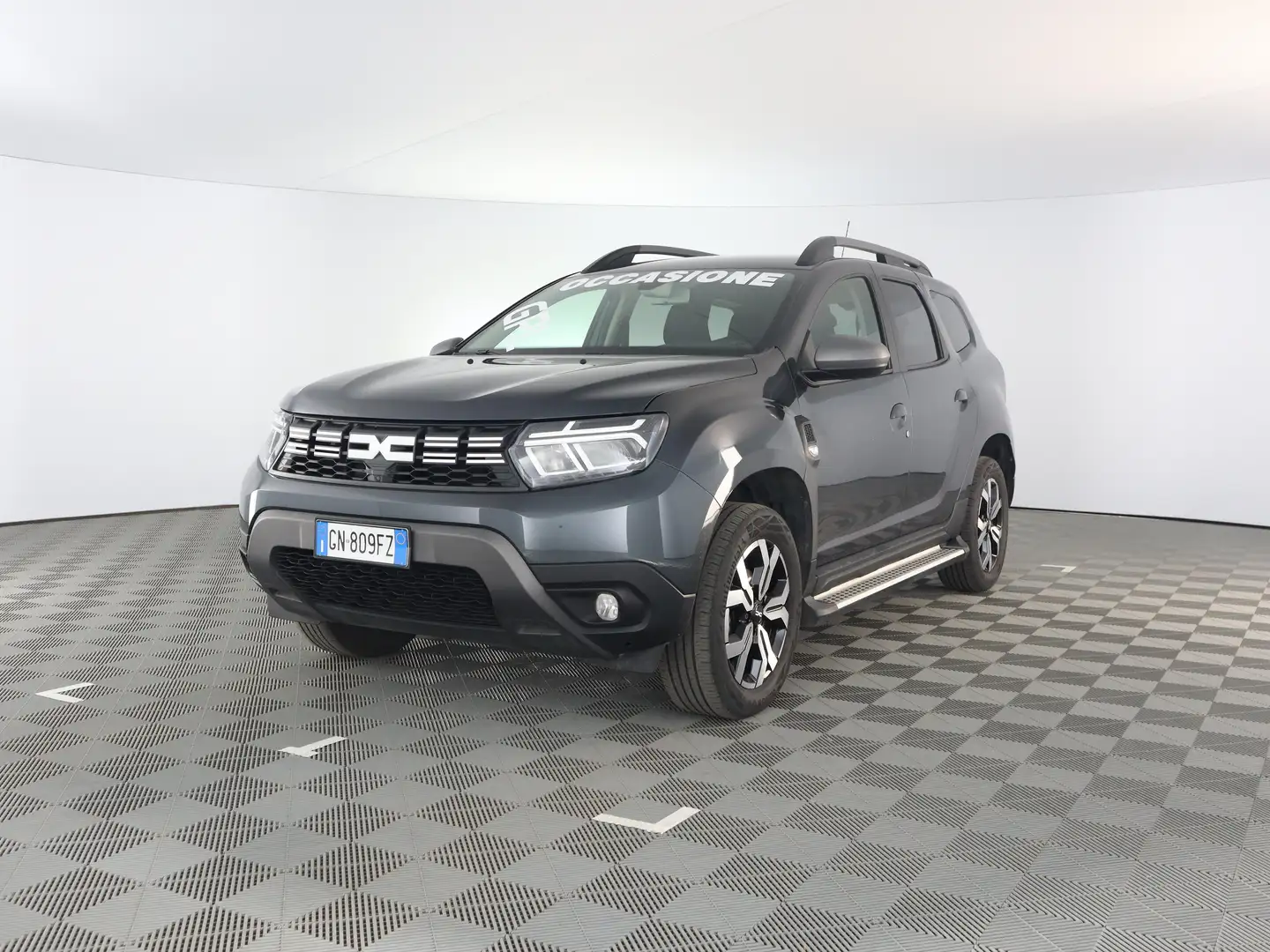 Dacia Duster 1.0 TCe (100cv) Gpl 4x2 Journey Grau - 1