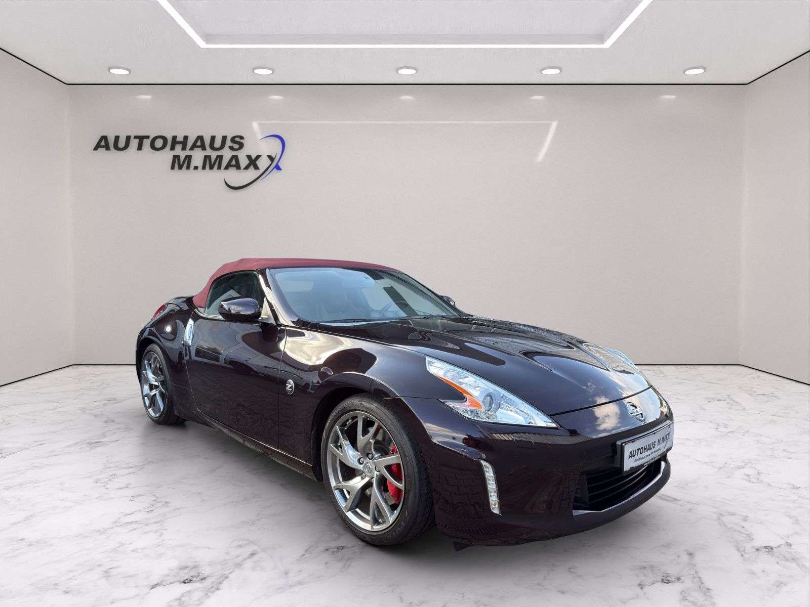 Second hand Nissan 370z 3.7